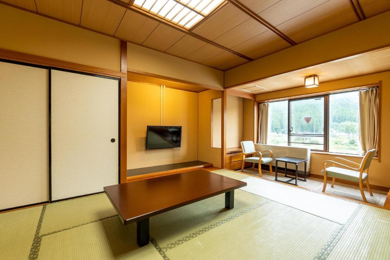 Ooedo Onsen Monogatari Kounkaku Otel Osaki  Dış mekan fotoğraf