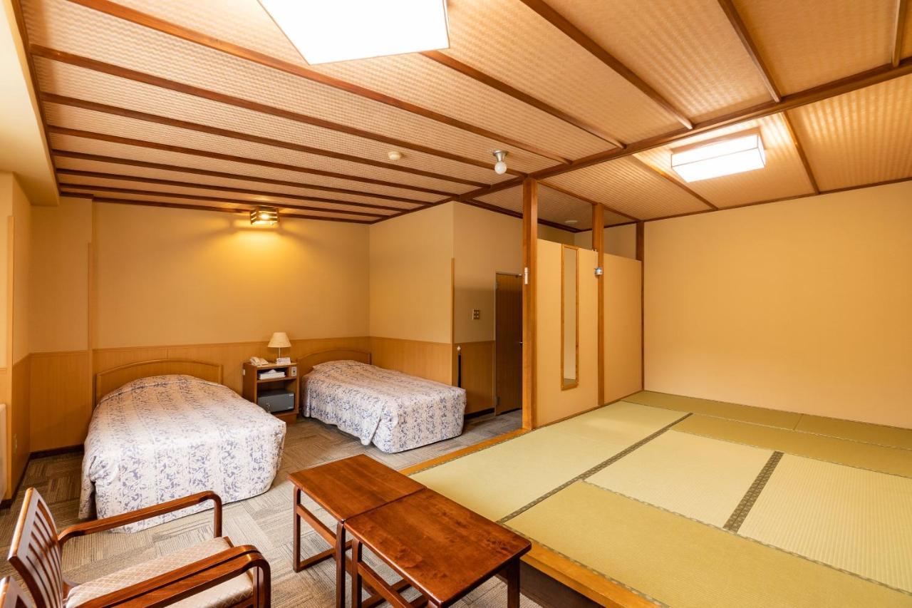 Ooedo Onsen Monogatari Kounkaku Otel Osaki  Dış mekan fotoğraf