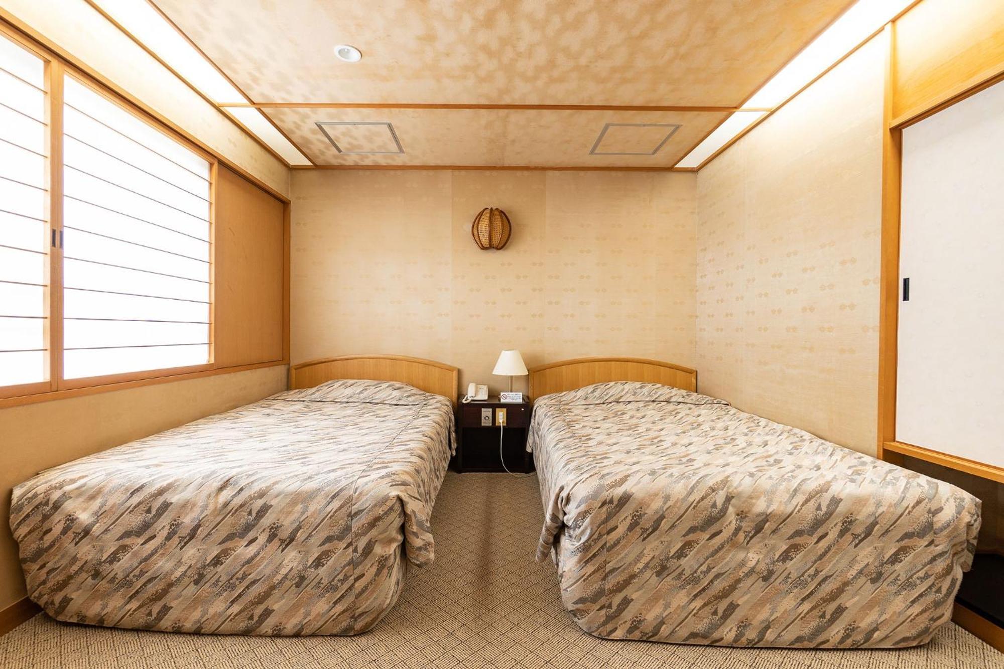 Ooedo Onsen Monogatari Kounkaku Otel Osaki  Dış mekan fotoğraf